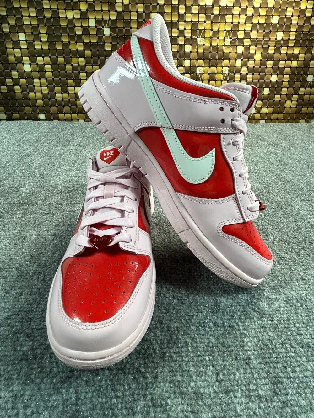 Nike Dunk Low Valentine's Day White Red Patent Youth Size 7Y W8.5 Heart Sneakers